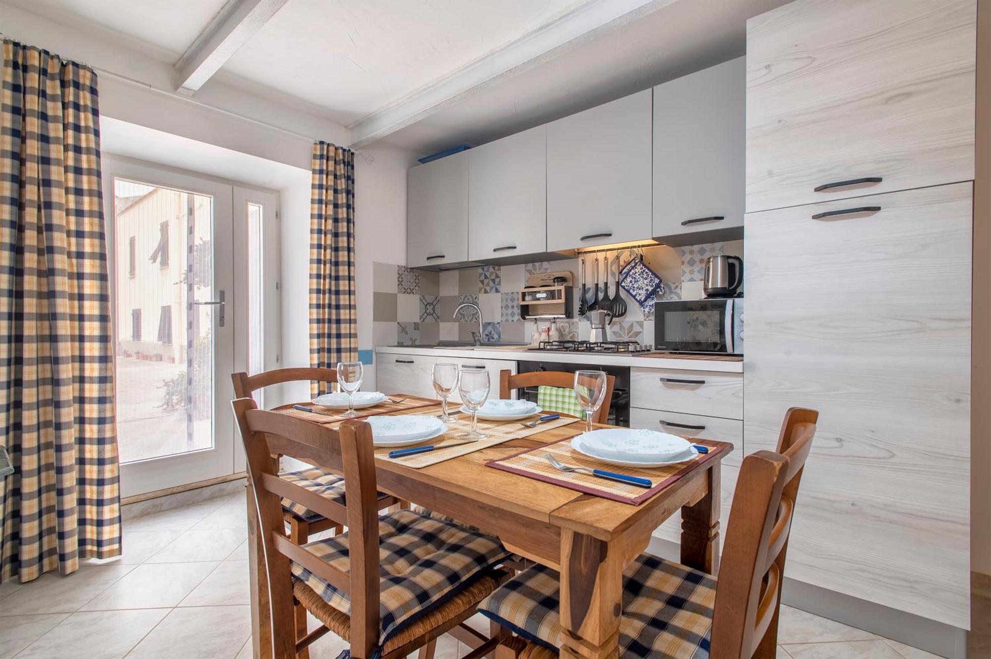 Le Antiche Conce Apartment Алгеро Екстериор снимка